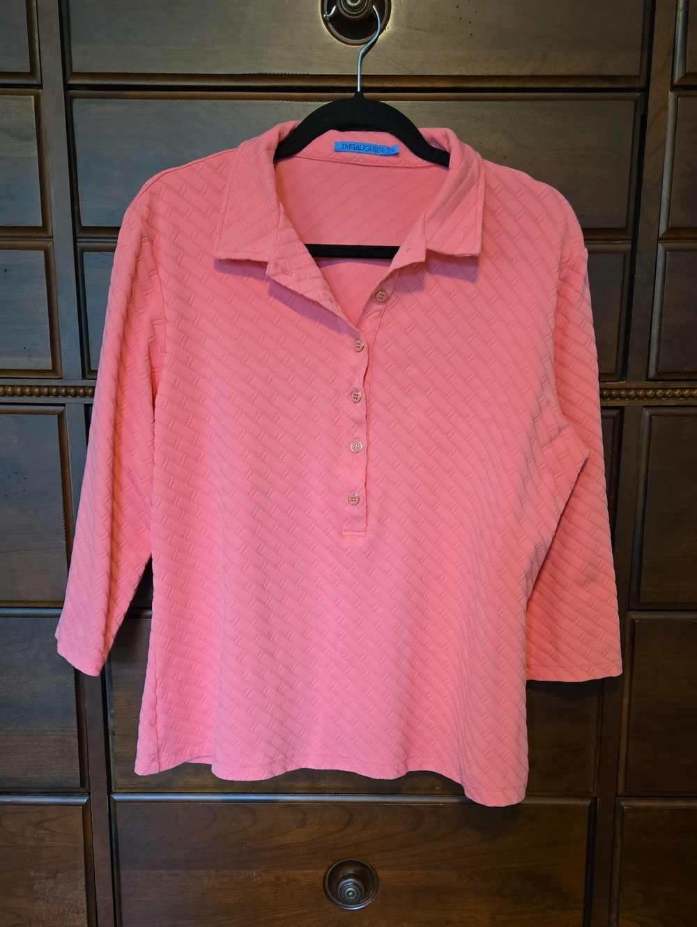 J. McLaughlin Coral Pink Quilted Button Polo. Size XL.